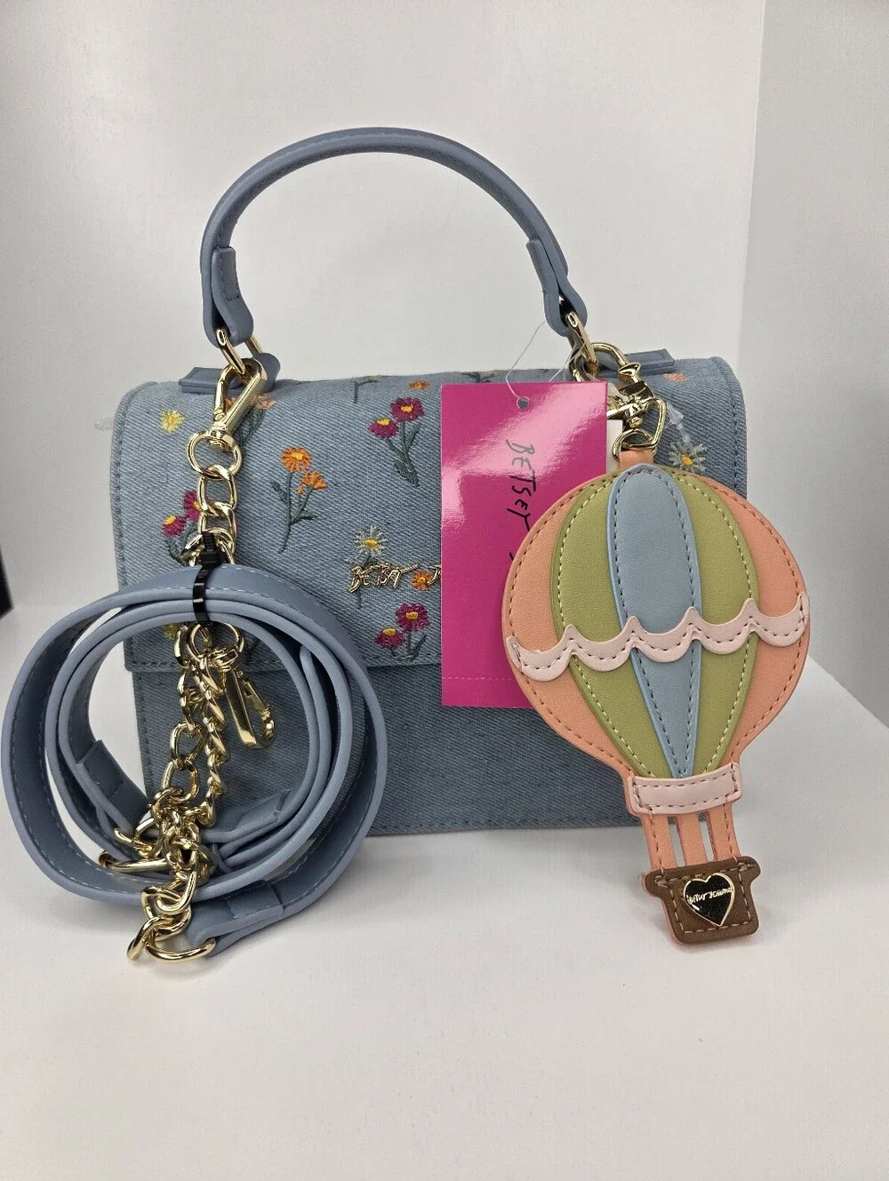 💙▪️Betsey Johnson▪️ Blue Denim Embroidered Top Handle Bag Hot Air Balloon Charm